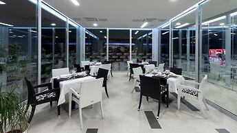 Dream Hotel