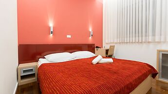 Dream Hotel