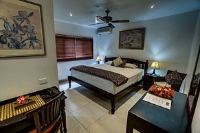 The Seaview Lodge