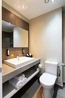 Kew Gardens Hotel
