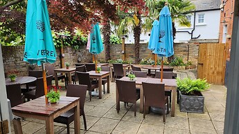 Kew Gardens Hotel