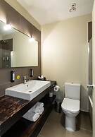 Kew Gardens Hotel