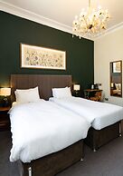Kew Gardens Hotel