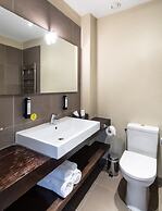 Kew Gardens Hotel
