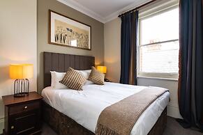 Kew Gardens Hotel