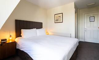 Kew Gardens Hotel