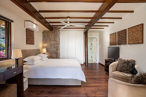 Lalapanzi Lodge