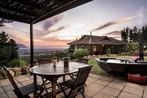 Lalapanzi Lodge