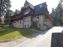 Dwór Karolówka