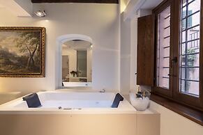 Gigli d'Oro Suite