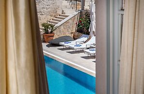 Hotel Martinis Marchi