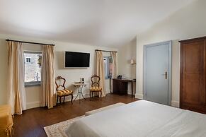Hotel Martinis Marchi