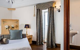 Hotel Martinis Marchi