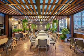 Holiday Inn Beijing Focus Square by IHG