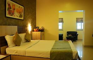 Hotel Madhav International