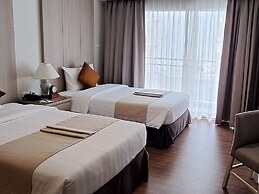 Cape Racha Hotel