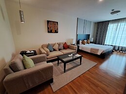 Cape Racha Hotel