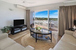 Beachside Resort - Kawana Waters
