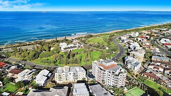 Beachside Resort - Kawana Waters