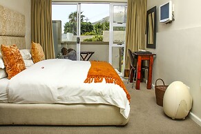 3 On Camps Bay