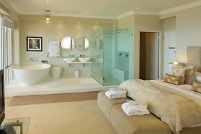 3 On Camps Bay