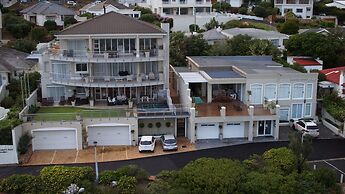 3 On Camps Bay