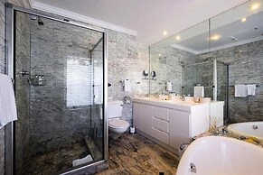 3 On Camps Bay