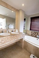 3 On Camps Bay