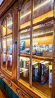 Hilltop Boutique Hotel