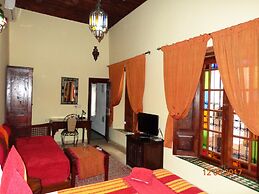 Riad Ahlam