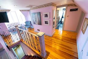 The Maple Inn B&B