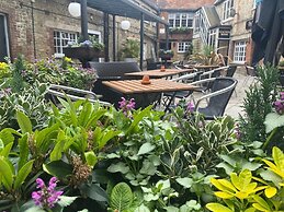 The Old Bell Inn