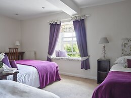 Tennant Arms Hotel