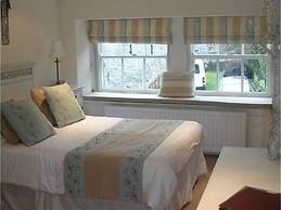 Tennant Arms Hotel