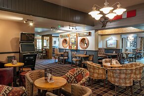 The Avon Causeway Hotel