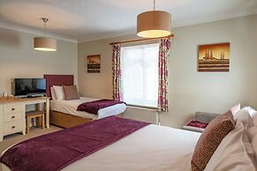 The Avon Causeway Hotel