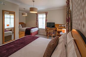 The Avon Causeway Hotel