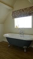 The Colesbourne Inn