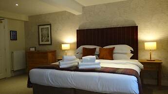 The Colesbourne Inn