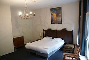 Hotel1875