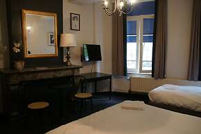Hotel1875