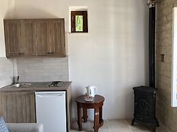 Nikis House