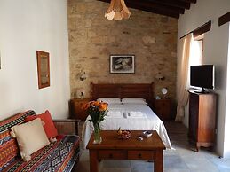 Nikis House