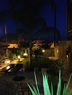 Nikis House