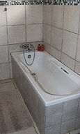 A Cherry Lane Self Catering and B&B