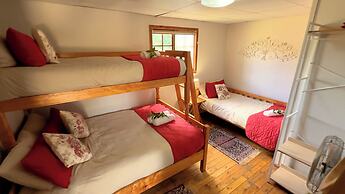 A Cherry Lane Self Catering and B&B