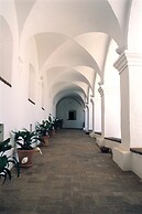 HOSPEDERIA CONVENTO DE LA PARRA