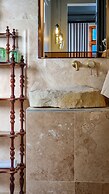 Batavia Boutique Hotel