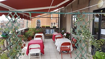 Ostello Domus Civica