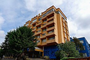 Savoy Inn